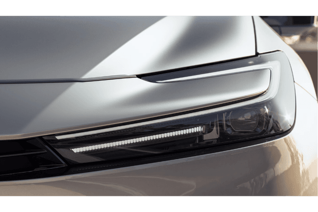 Toyota Prius - Image 6